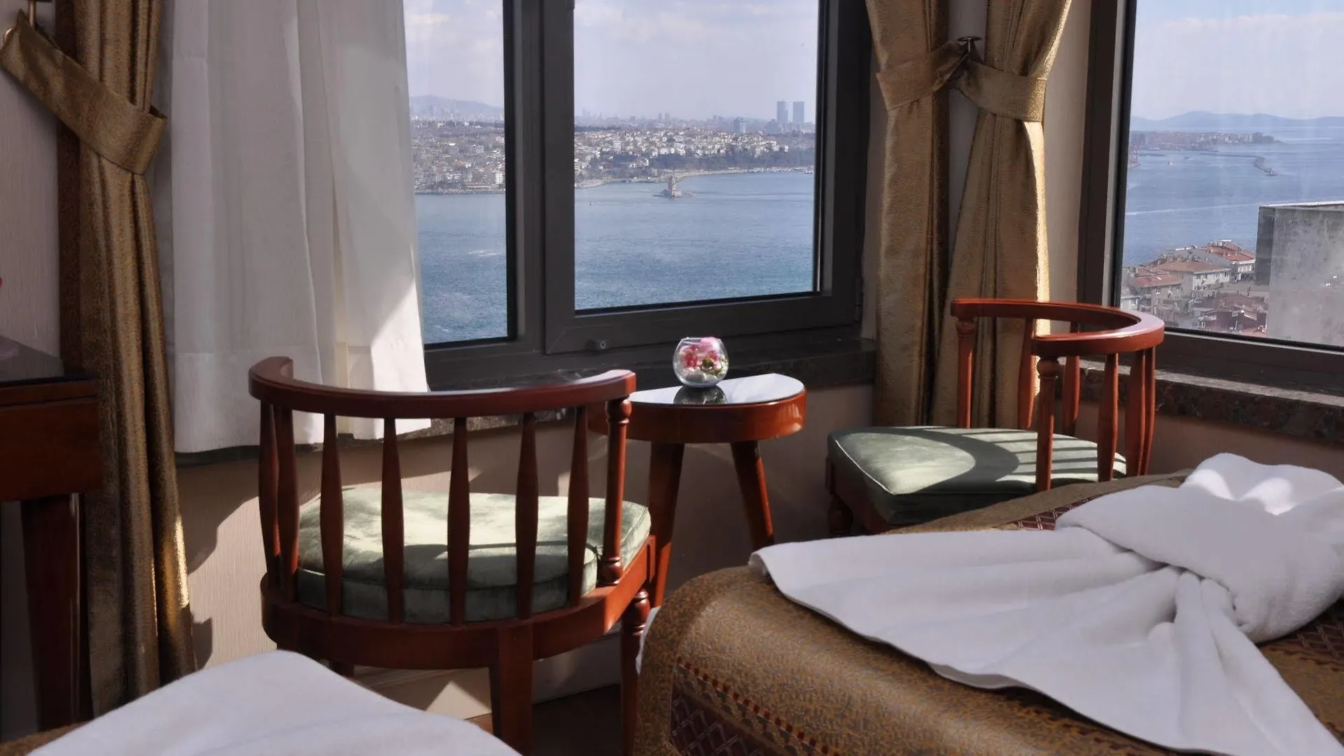 ***  Taksim Star Hotel Istambul Turquia